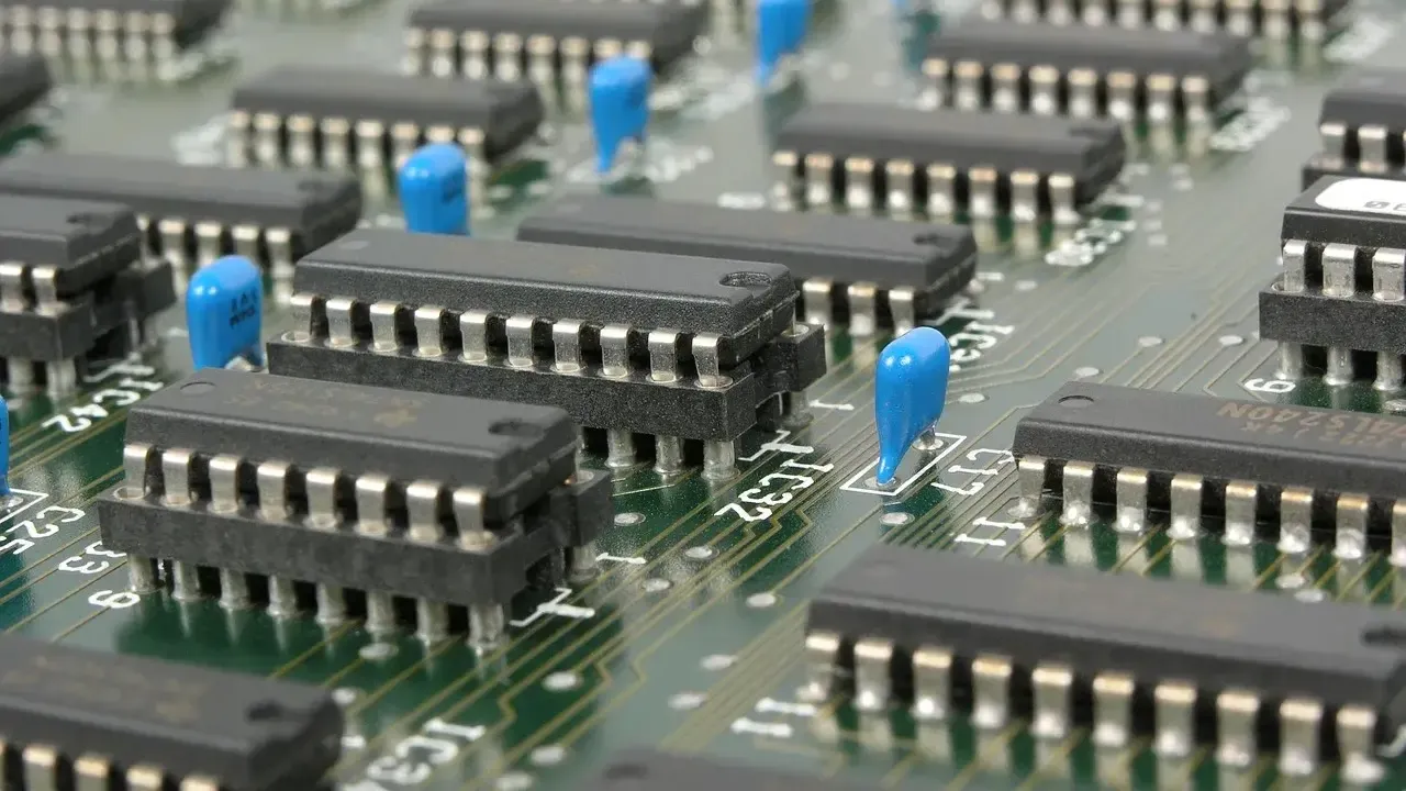 5 Niesamowitych Zastosowań Galwanizacji w Przemyśle Elektronicznym
